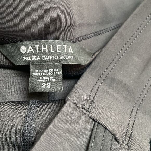 Athleta Chelsea Cargo Skort New - Picture 2 of 6